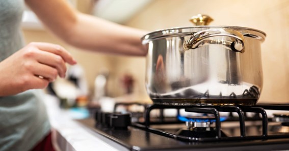 Pros and Cons of Using a Gas Hob in India